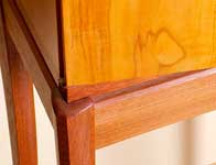 Krenov last cabinet corner detail