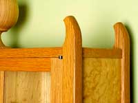 horned top detail